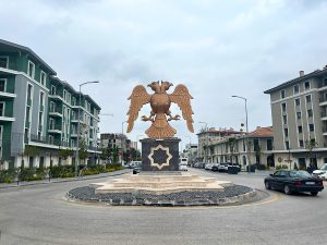 ÇİFT BAŞLI KARTAL ANITI