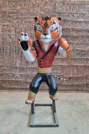 Tigress Heykeli